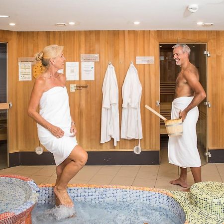 Gesundheit & Wellness Resort באד מיטרנדורף מראה חיצוני תמונה